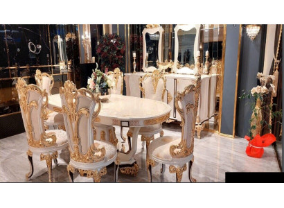 Elegant dining room set in gold for sophisticated furnishings