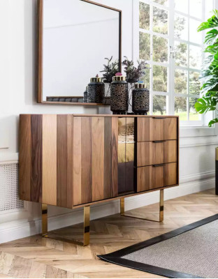 Luxurious Chest of drawers with Mirror for Bedroom in a modern style