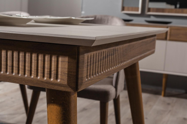 Modern Dining room Set Consists of Dining table 4x Chairs Novelty 5 pieces.