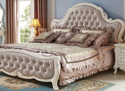 Classic s Chesterfield bedroom set from Wood with leather elements