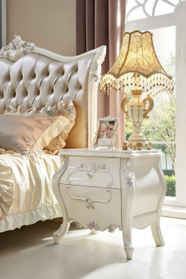 Royal Bed Chesterfield Palace Leather Beds Hotel Double bed Solid wood