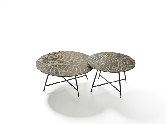 Luxurious coffee table set in Italian design and contemporary style