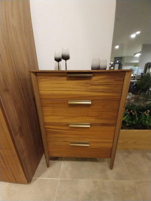 Luxury Bedroom Chest of drawers with 4 drawers wooden cabinet Design Furniture Wood new