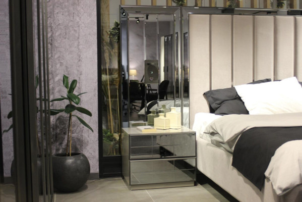 Bed 2x Bedside tables Stool Design Bedroom Set 4pcs Luxury Furniture new