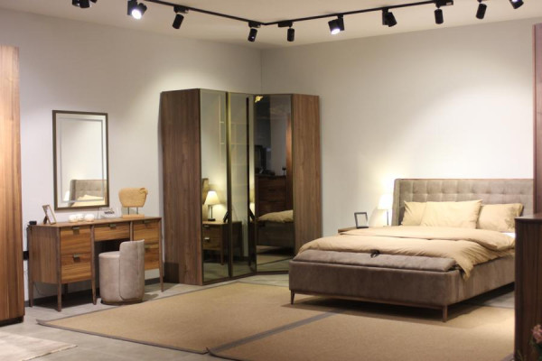 Bedroom Set Bed + 2x Bedside tables Chest of drawers Wardrobe Luxury Set new