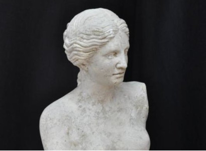 Statue Aphrodite Sculpture Antique Design Figures Sculptures Decoration Decoration PG017