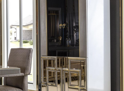 Display case Gray Dining room Luxury Furniture Metal Wood Design Wardrobe Elegant new