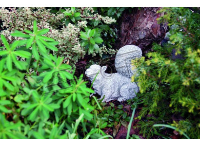 Garden Decoration Squirrel Patio Stone Figures Figure Decorative Statue