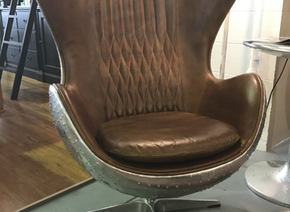 Eggchair Leather Brown Metal Silver Wing Chair Egg Chair Flieger Club