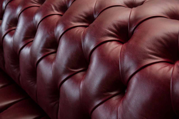 Modern Design Sofa 4 Seater Couch Luxury Classic Leather Chesterfield Sofas
