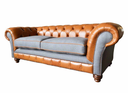 Luxurious faux leather sofa in Chesterfield 3 Seater Sofa Design with three seats