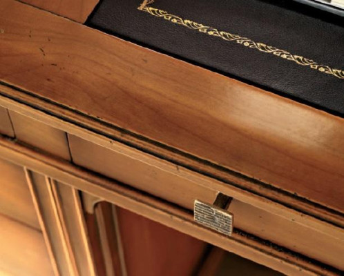 Desk Computer desk Table Office desk Tables Italian Furniture Furnishings