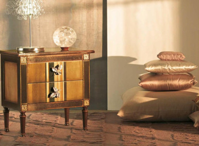 Classic Night Table Chest of drawers Side Tables Consoles Console new Bedroom