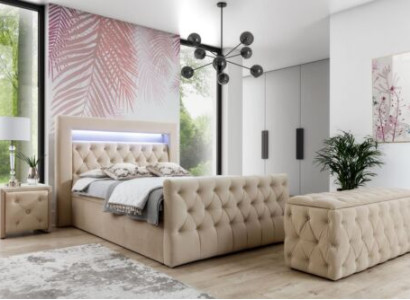 Beige Chesterfield Bedroom Suite Bed Stool 2x Bedside tables