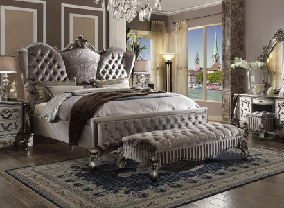 Bed Upholstered bed Luxury Double Bedroom Decorative Baroque Wood Leather Beds