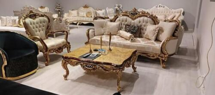 Classic Living room Sofa Upholstery Couch 3pcs. 3+1 + Coffee table for your home