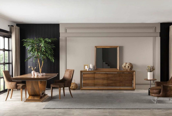Mirror Luxurious wall mirror in a modern style with a brown frame