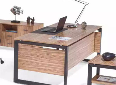 Designer Brown Desk Luxury Office furniture Wood Stylish Furnishings