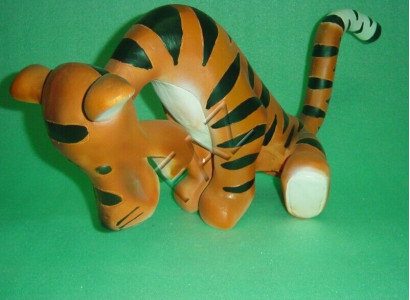Design Tigger figure statue sculpture figures sculptures decoration decoration new c430