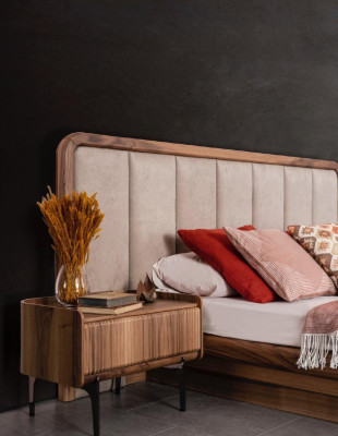 Luxury Brown Bedroom Set Bed 2x Bedside tables Wardrobe Modern