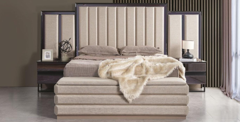 Stylish Bedroom Set Bed and 2x Bedside tables new luxury wooden furniture