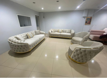 Designer living room set consists of 2x 3-seater sofas + 2x armchair 4 pieces.