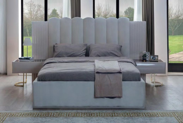 White Bedroom Set Bed Bedside tables Wooden frame Double bed 3 pieces