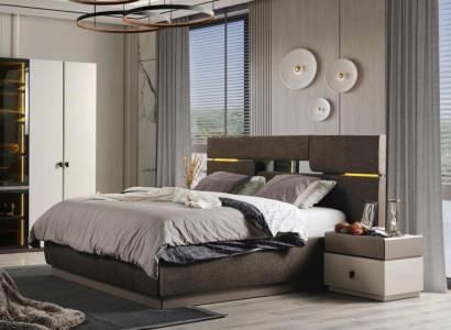Bedroom Set Luxury Bed brown Color and 2x Bedside tables 3 Piece new