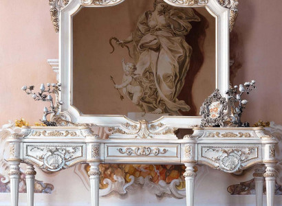 Luxurious white console table and mirror with carved frame