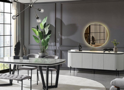 Modern Dining room Set Consists of Dining table 4x Chairs and Sideboard Mirror