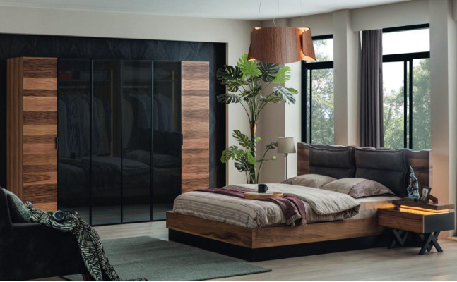 Bedroom wooden set robust bed 2x bedside tables 3 pieces. Luxury set