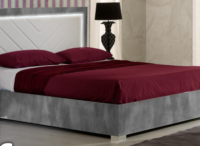 Design Bedroom 3 pcs. Bed 2x Bedside table Classic r Luxury Beds Set Furniture