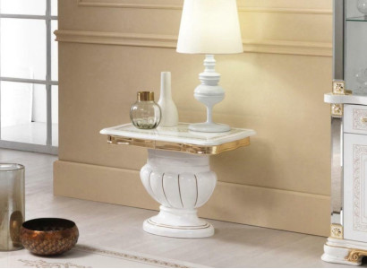 Side table Italian Luxury Furniture Coffee table Tables Consoles Design Wardrobe