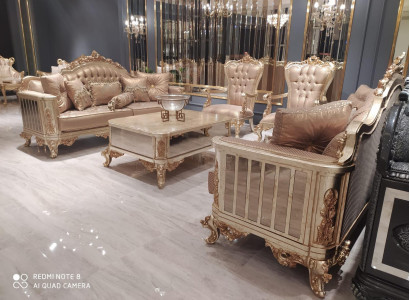 Classic Baroque Rococo Chesterfield 5 pieces. Coffee table beige sofa furniture