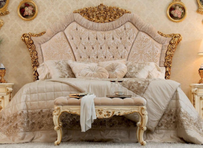 Luxury Double bed Bed Fabric Beds Bed Frame Wood Bedroom Baroque