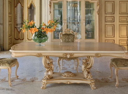 Luxury Dining table Dining room table Dining corner Table Dining room Wood Beige