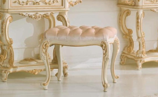 Chesterfield Stool Side Stool Luxury Seater Upholstery Living room