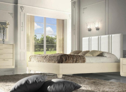 Suite Set Bedroom Bed Bedside table Chest of drawers Mirror Luxury Wood Design 5pcs