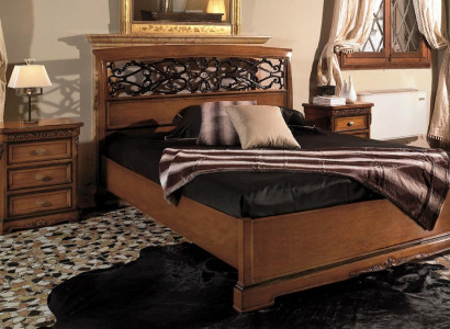 Wood Double bed Beds Solid wood Bedroom Furniture Vaccari cav giovanni Bed