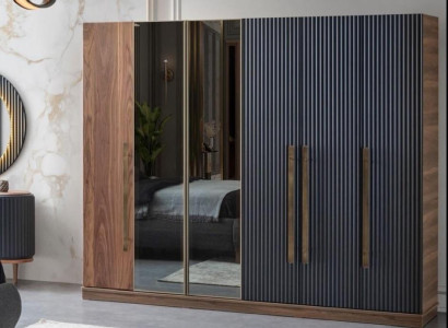 Brown Wardrobe Designer Luxury Furniture Wooden Cabinet Furnishings Wardrobe