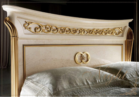 Bed royal royal antique Bedroom Upholstered bed Baroque Rococo Designer