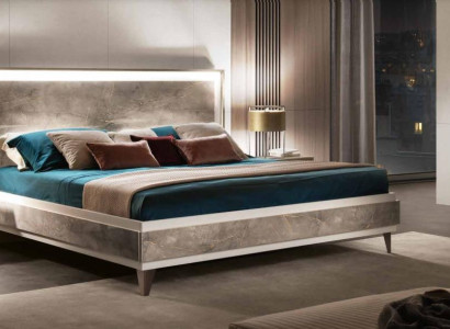 arredoclassic Italian Bedroom Furniture Design Suite Bed Bedside table