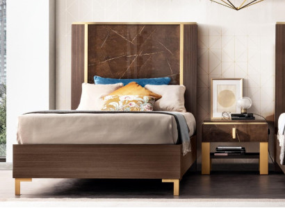 Bed Bedside table Bedroom Upholstered bed Classic Designer Furniture arredoclassic