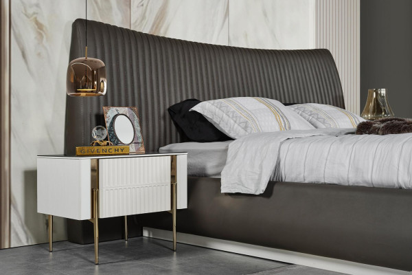 Brown bedroom set Designer Bed 2x Bedside tables Wardrobe