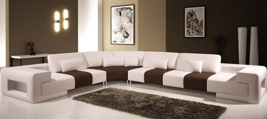 Stylish design and maximum comfort with our large L-shaped corner sofa