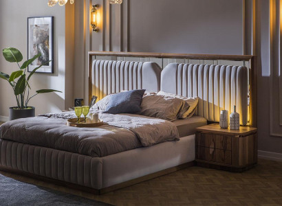 Luxury Bedroom Set Bed + 2x Bedside tables Wood Complete the Modern