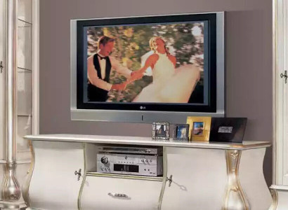 TV lowboard Luxurious Classic s white Wood new in the living room