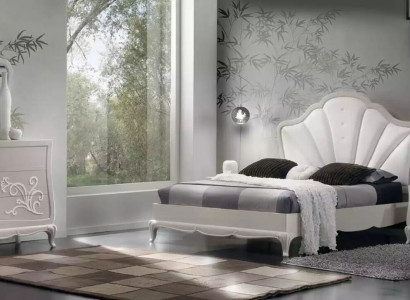 Luxury Bedroom Set 5 pieces. Bed 2x Bedside tables Chest of drawers Designer Furniture