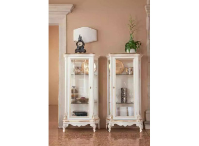 Wooden display case High quality display case Classic s Furniture Design White display cases
