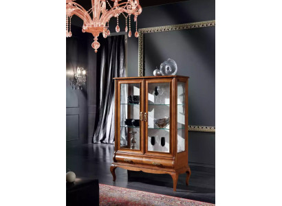 Luxurious Wood Wardrobe Wardrobe Classic with Display case Wardrobe